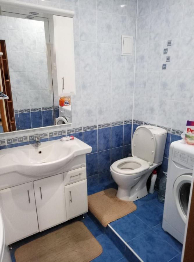 Однокомнатная Шота Руставели Apartment Kiev Luaran gambar